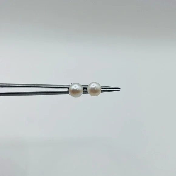 South Sea Pearl Button Earrings - Picture 2 of 4